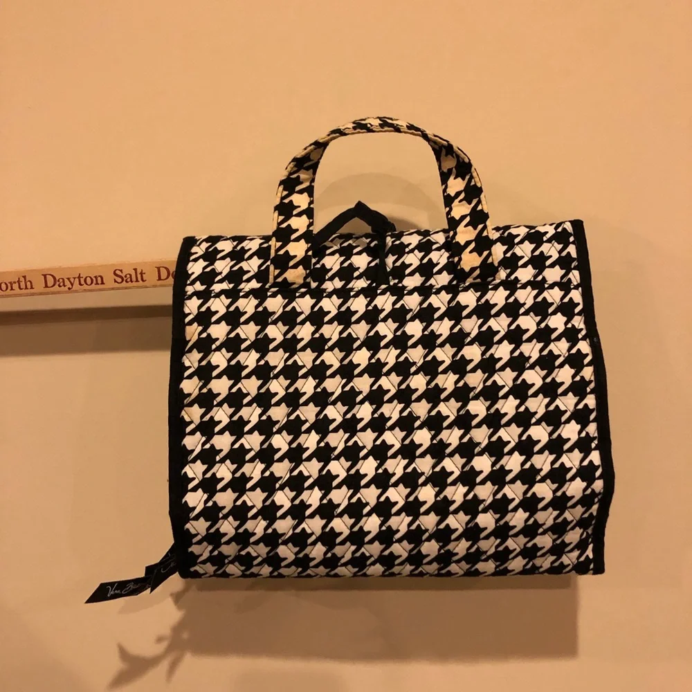 Vera Bradley Hanging Organizer